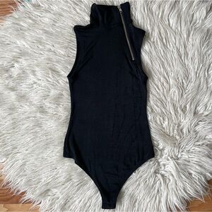 ALIX NYC Black Sleeveless Britton Zip Turtleneck Thong Bodysuit EUC Size Small